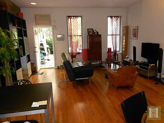 Rented by Halstead Real Estate | media 5