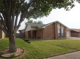 6436 Highview Ter, Watauga, TX 76148