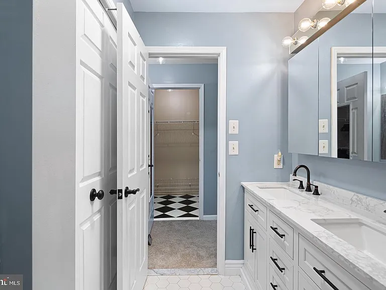 107 Sweetwater Dr — Photo 8