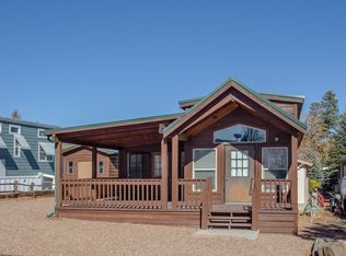 2226 Wrangler Way, Overgaard, AZ 85933