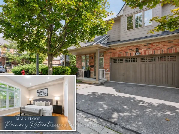 1633 Northmount Ave #39, Mississauga, ON L5E 1Y9