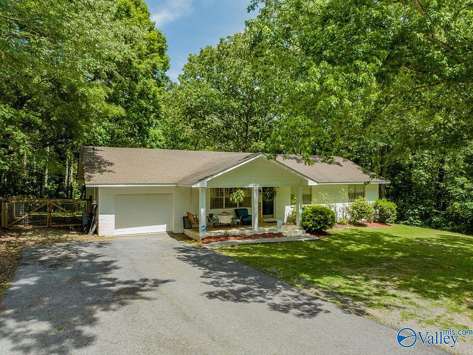 2507 Deerman St, Guntersville, AL 35976 MLS 1833456 Zillow