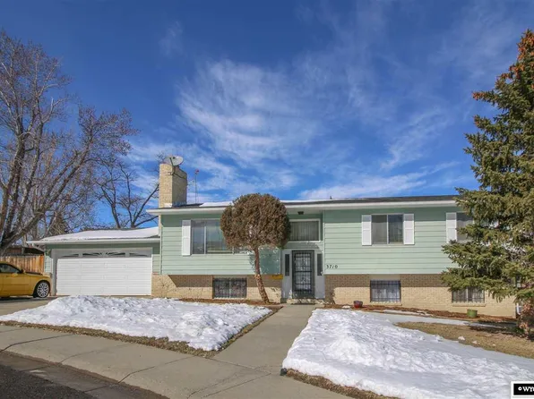 3710 Arroyo Dr, Casper, WY 82604