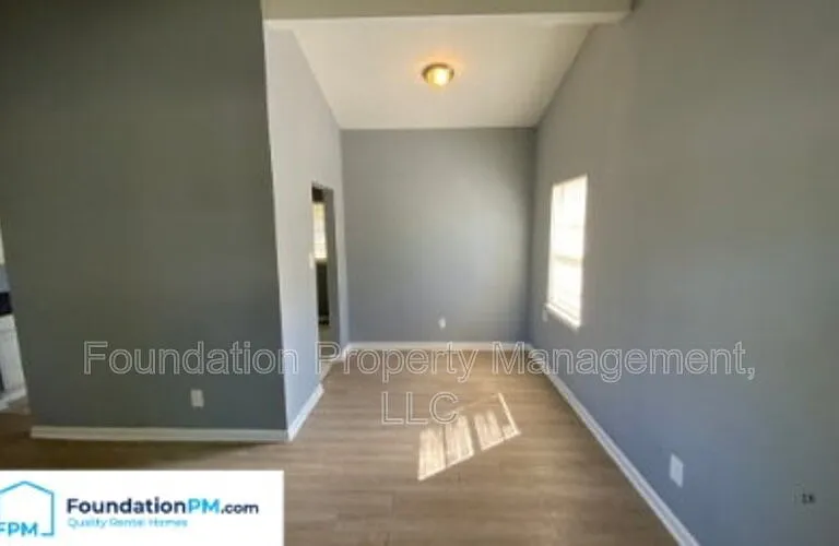 707 Mohawk Ave — Photo 6