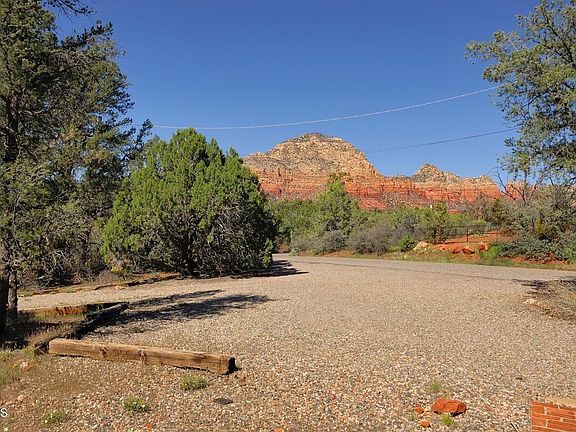 3rd image of 165 Table Top Road
