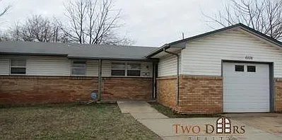 6108 SE 3rd St — Photo 10