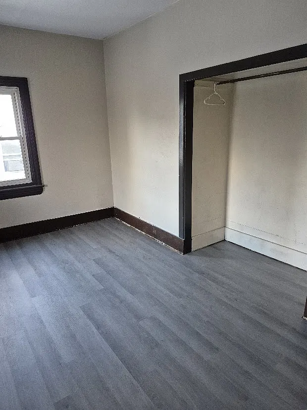 2 bed, $950 — Photo 2