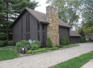 216 E 16th St, Dover, OH