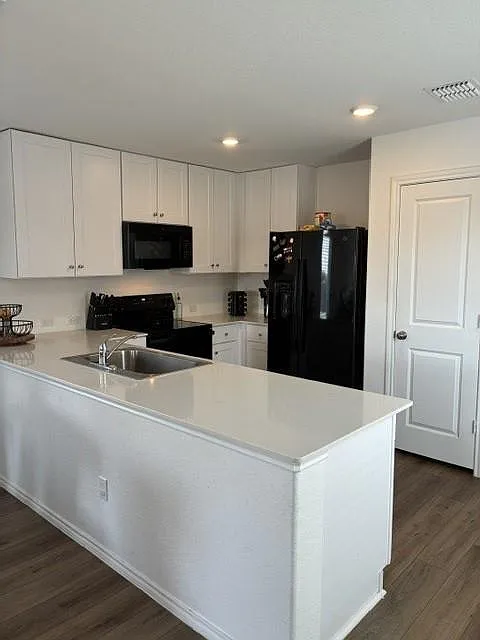 4 bed, 2.5 bath, 1530 sqft, $1,600 — Photo 4