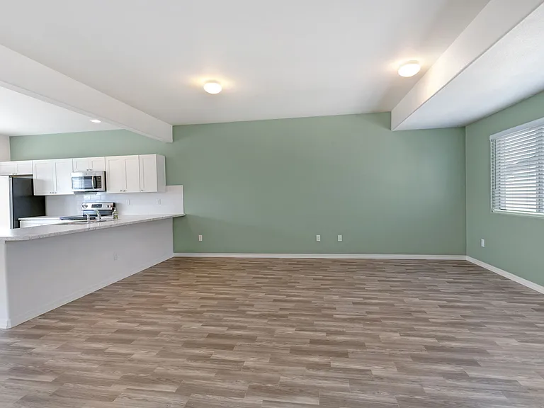 897 Technology Ct — Photo 8