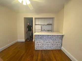 Rented by Urban Real Estate Property Group Inc