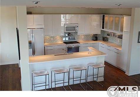 2nd image of 3650 5th Ave Unit 316