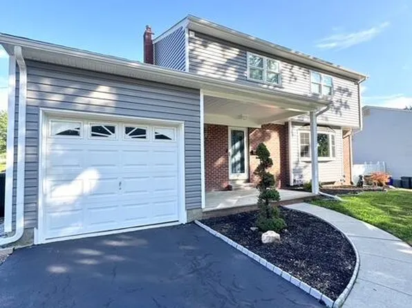 37 Janet Court, Milltown, NJ 08850