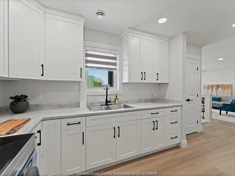 1855 Meldrum Rd #1 — Photo 7