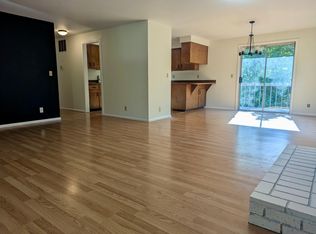 2110 Augusta St, Eugene, OR 97403