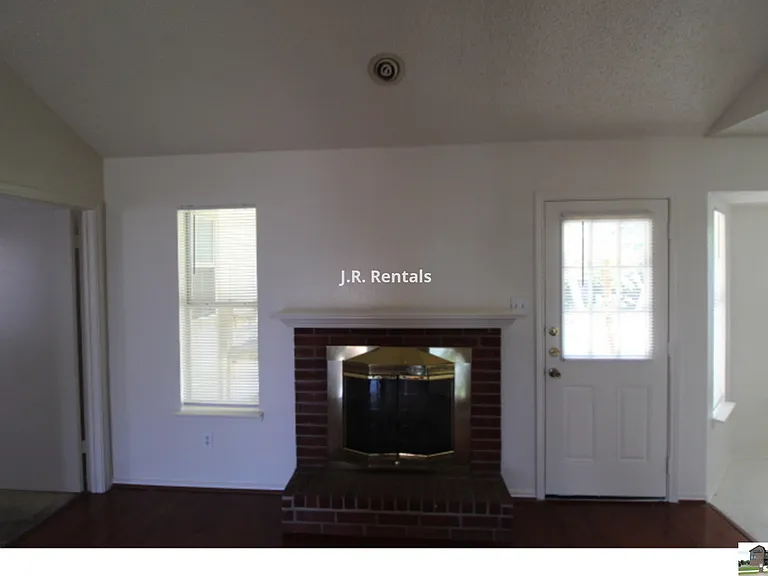 3615 Coral Bay Ln — Photo 45
