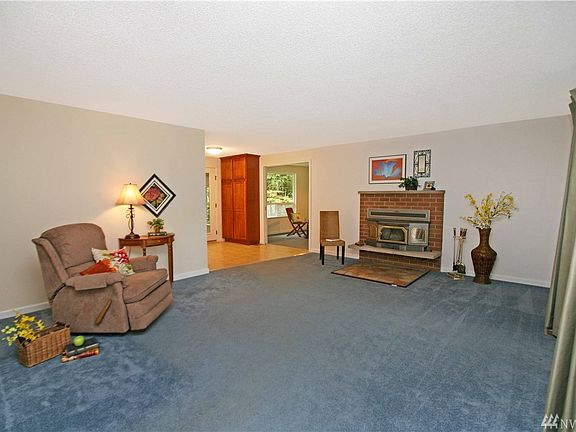 4th image of 14166 Thomas Dr NW