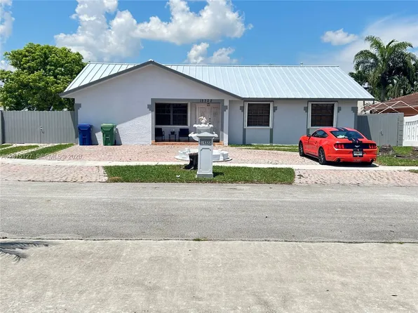 15322 SW 144th Pl, Miami, FL 33177
