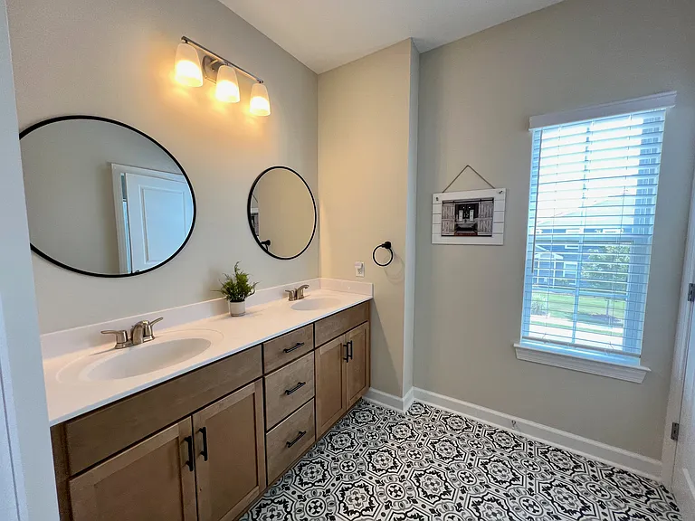 427 Middleton Way — Photo 42