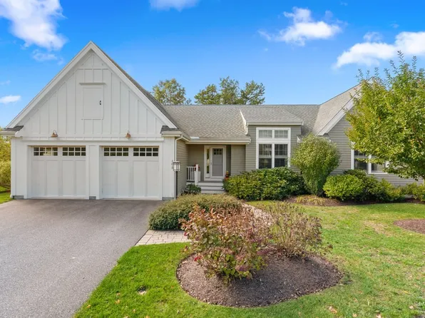105 Seton Highlands Unit 105, Plymouth, MA 02360