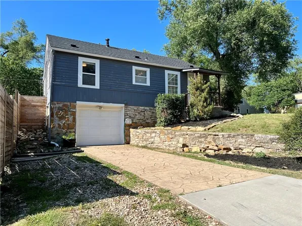 3018 S 10th St, Kansas City, KS 66103