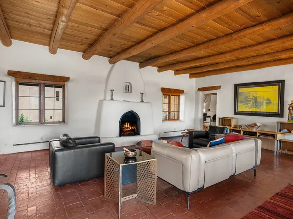 14 Jericho Ln, Santa Fe, NM 87505