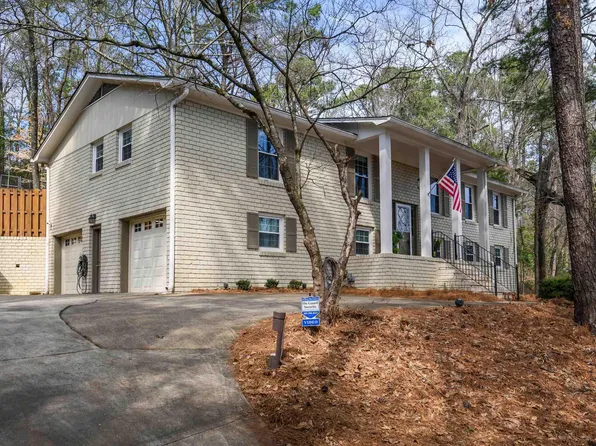 2361 Garland Dr, Vestavia Hills, AL 35216