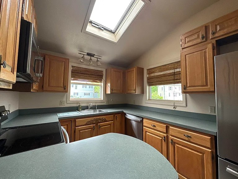 24 Witham St #1 — Photo 5