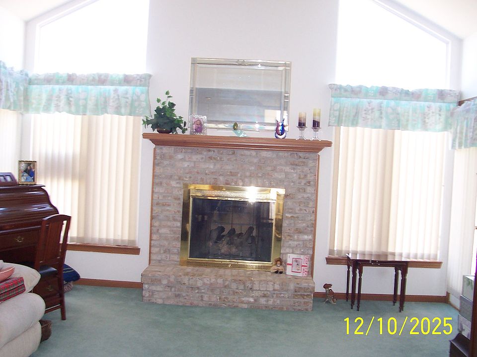 1st image of 59062 Golden Oak Ct