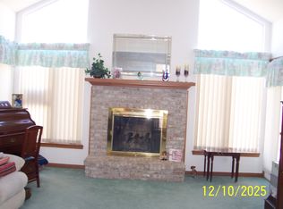 59062 Golden Oak Ct, Washington, MI 48094