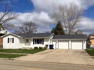 1107 Fremont St, Bay City, MI 48708