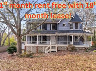 118 Fitchburg Dr, Woodstock, GA 30189