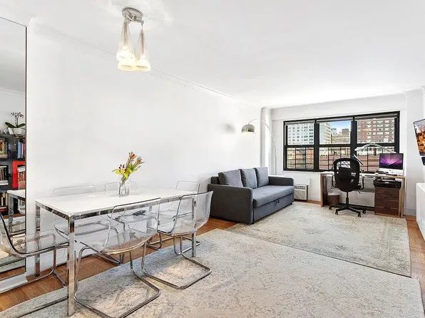 240 E 76th St APT 6S, New York, NY 10021