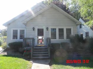2012 Monroe St, La Porte, IN 46350