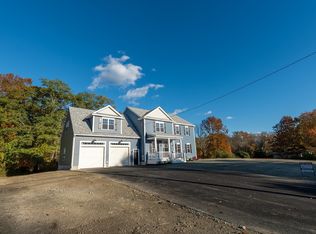 267 Chestnut St, Rehoboth, MA 02769
