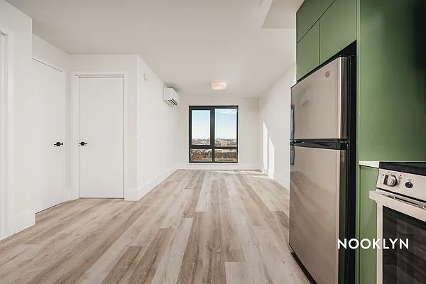 Rented by Nooklyn NYC LLC | media 50