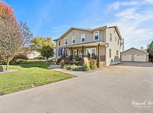 104 W Cottage St, Sheldon, IL 60966