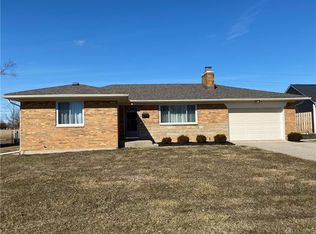 1929 Sunny Ridge Rd N, Dayton, OH 45414