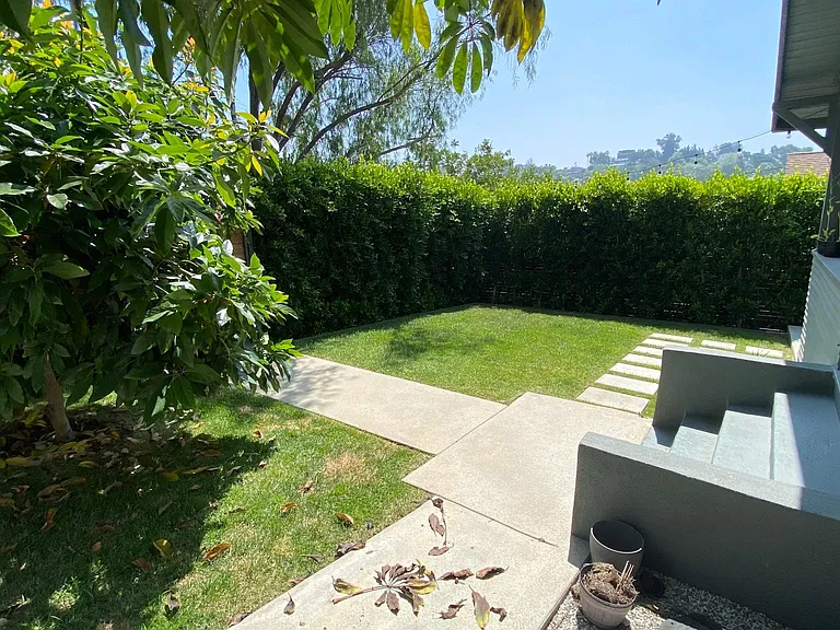2260 Ewing St — Photo 32