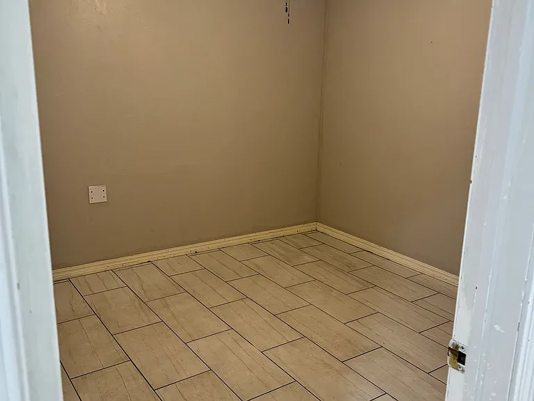 5907 N Tulsa Ave — Photo 6