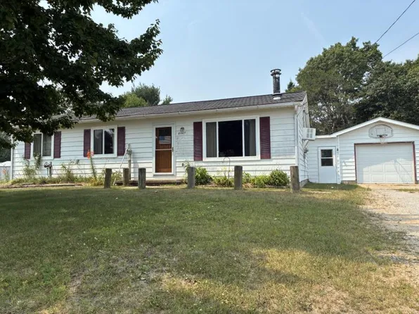 4649 River St, Oscoda, MI 48750