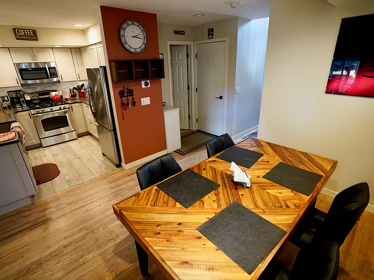 Kitchen & Dining Nook