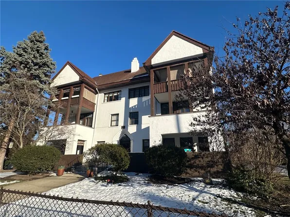 201 E End Ave APT 1, Pittsburgh, PA 15221