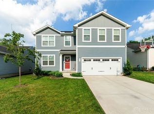 172 Skyway Dr, Springfield, OH 45505