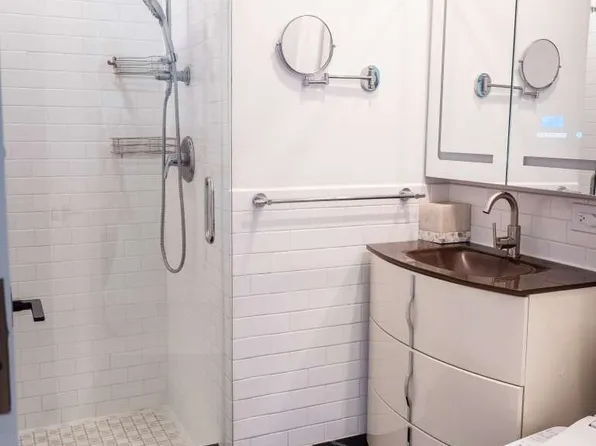 90 William Street image 14 of 17