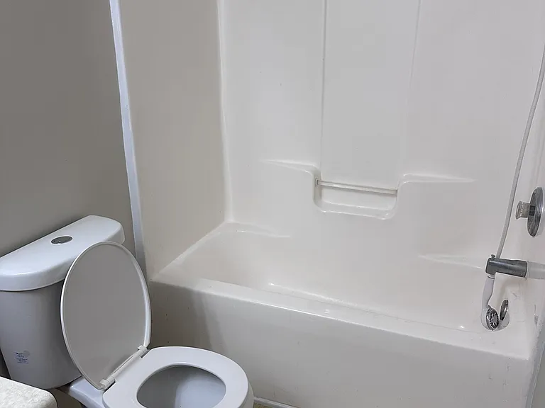 11124 James Madison Dr — Photo 18