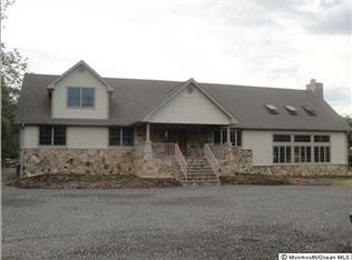 97 Harmony Ave, Middletown, NJ 07748