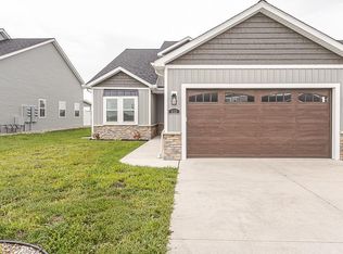 222 E Bridge Rd, Northwood, OH 43619