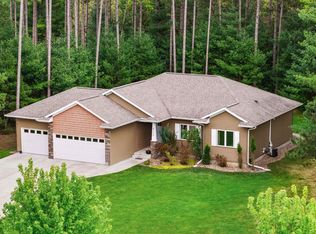 5111 Prairie Ridge Dr, Wisconsin Rapids, WI 54494