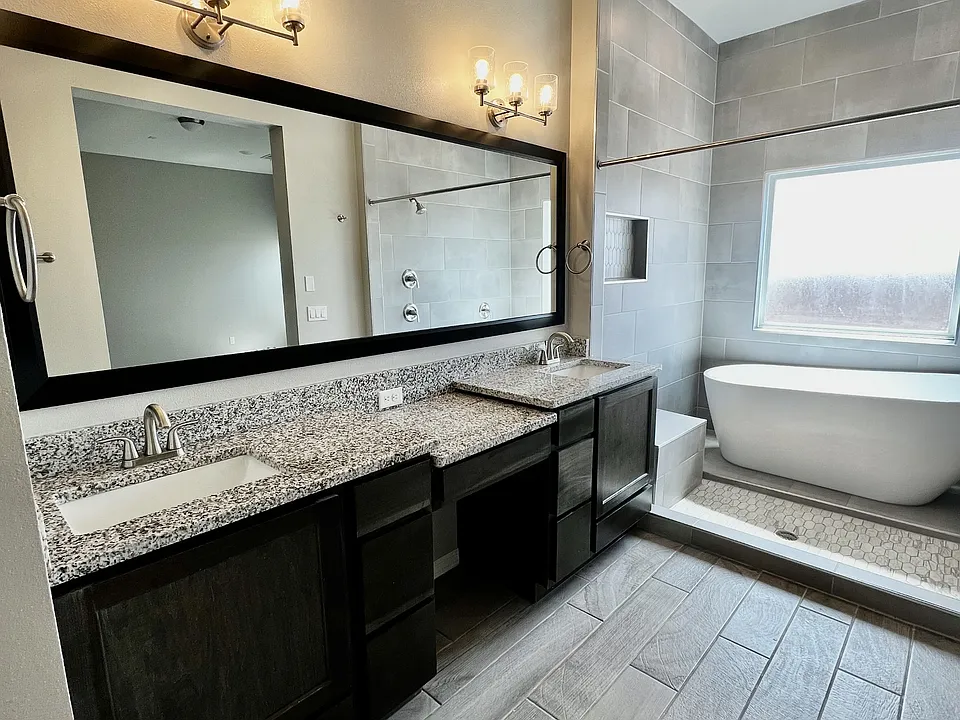 11365 Hidalgo Dr